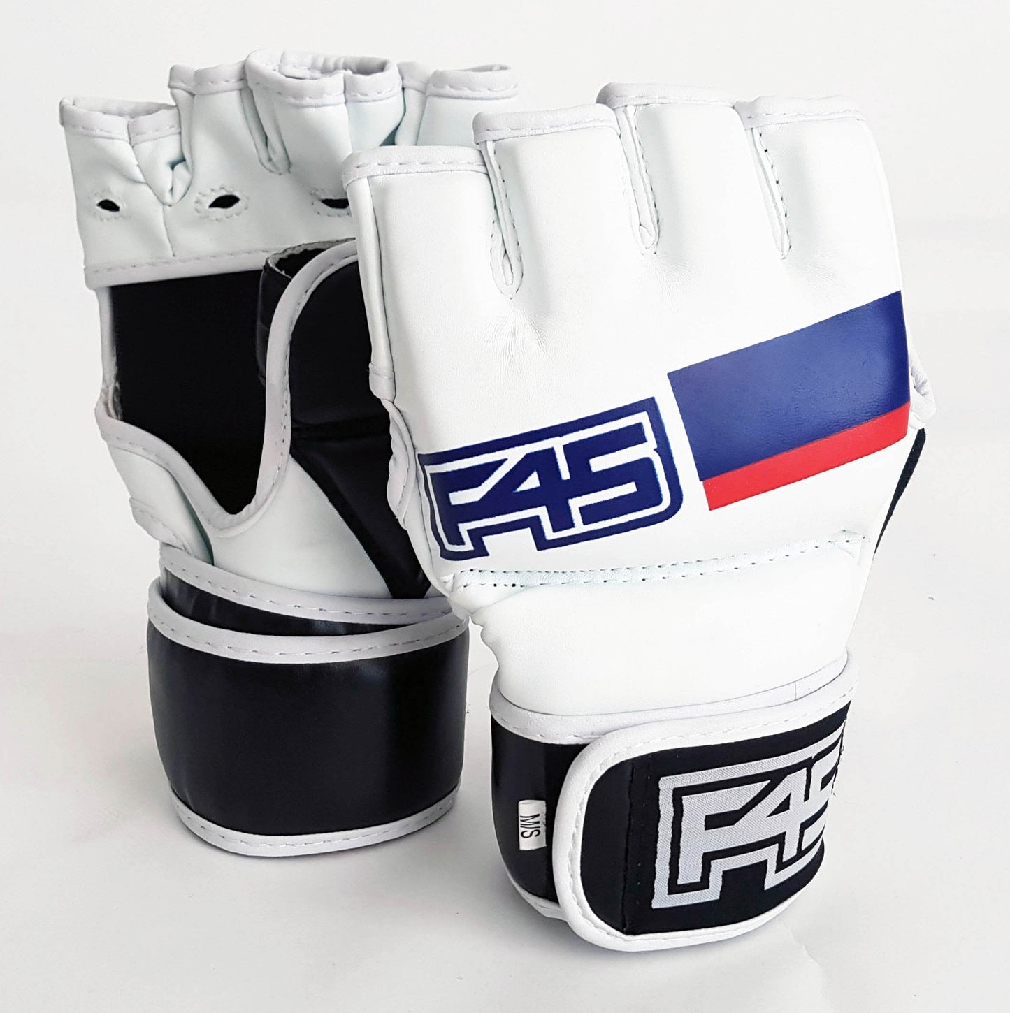 F45 MMA Gloves - Medium 75% OFF
